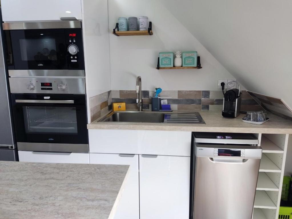 Comfortable Air-Conditioned T3 In The Heart Of Amboise With Parking Space المظهر الخارجي الصورة